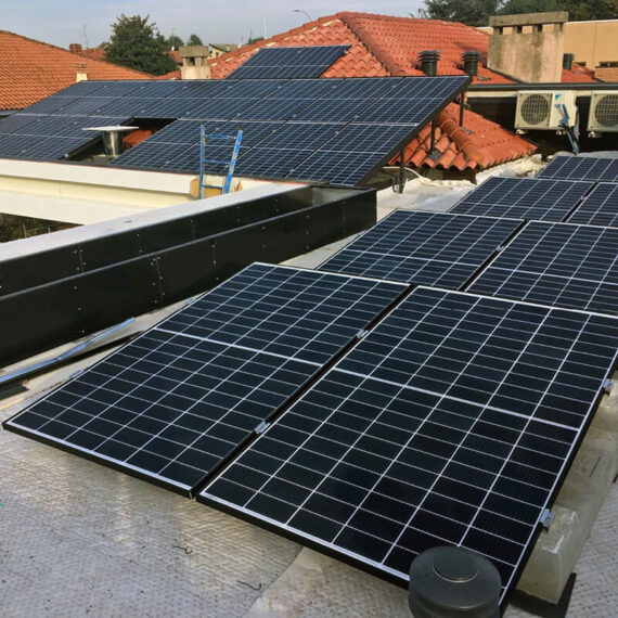 Impianto fotovoltaico 8,40 kWp su strutture differenti
